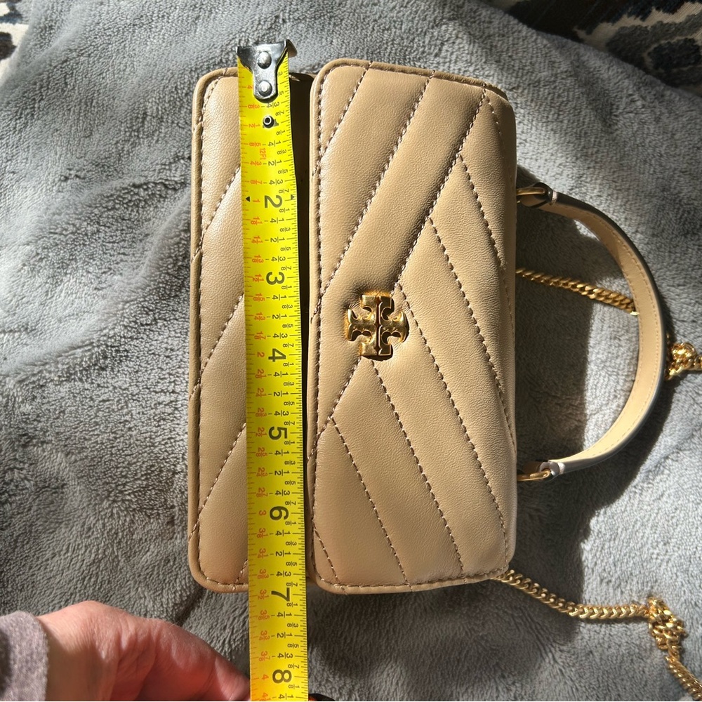 Tory Burch Kira Chevron Mini Top Handle Chain Wallet Desert Dune - Picture 6 of 7